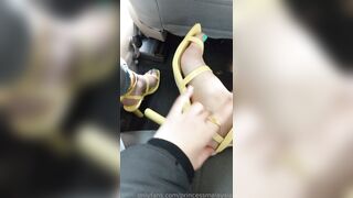 Diana.tarinova Leaked -  Let Your Inhibitions Go with Sensual Games