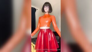 Misty Silver OnlyFans - Ahegao Queens Sultry Strip Tease