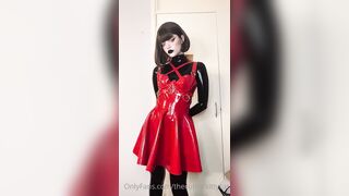 Misty Silver OnlyFans - Gamer Egirls Gaming Chair Adventure