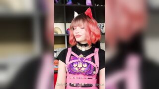 Snowcrazyfrenzy -  Ahegao Queens Sensual Lingerie Show in a G-String