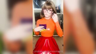 Snowcrazyfrenzy - Kittens Sensual Lingerie Show