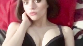 Snowcrazyfrenzy - Mouthwatering Tongue Tease