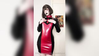 Snowcrazyfrenzy - Seductive Queen