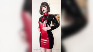 Snowcrazyfrenzy - Seductive Queen