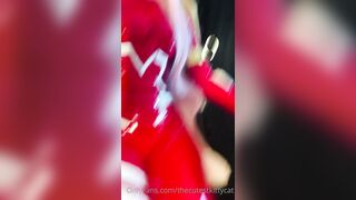 Snowcrazyfrenzy - The perfect latex queen