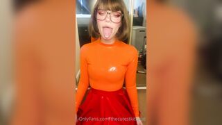 Snowcrazyfrenzy - Tongue Tease in Leather