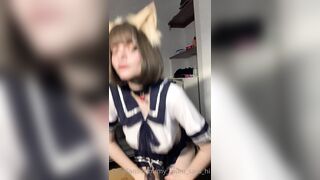 Snowcrazyfrenzy - Tongue Tricks and Fantasy Play