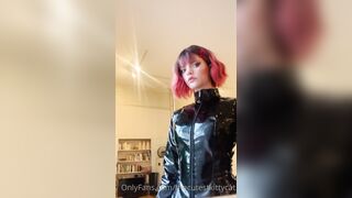 The Cutest Kitty Cat Leaked - Gamer Egirls Hidden Desires