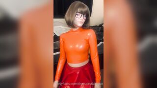 The Cutest Kitty Cat Leaked - Tongue Tease in a Sexy Bra