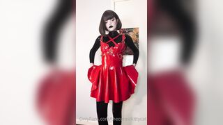 Thecutestkittycat Leaks -  Petplay Fun with My Master and Mistress in the Living Room