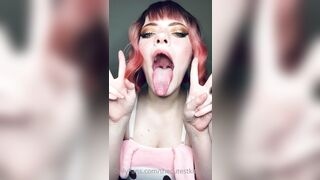 Thecutestkittycat Leaks -  Sensual Fantasy Dildo Play in the Living Room with a Blindfold