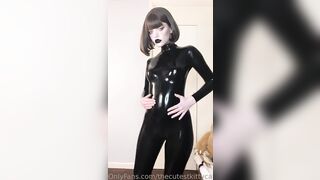 Thecutestkittycat Leaks - Kittens Sensual Strip Tease in a Bodysuit