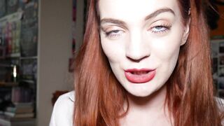 Carly Rae OnlyFans - Sensual Stoner A Smoky Solo Session