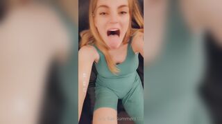 Carlyraesummers Leaked - Naked Yoga Stretching andMasturbating in the Sun