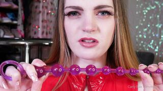 Comewithcarlyrae - MILF Mayhem Getting Naughty with an Older Woman