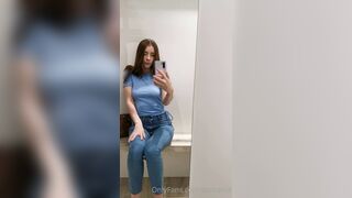 Damania OnlyFans - Tempting Delights Immersing in Damanias Pleasure