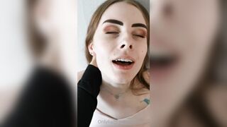 Damania Leak - Intimate Encounters with a Playful Vixen