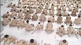 Hundreds of Japansese Couple having sex at the same place