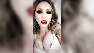 Alla Montchak -  Captivating Connection