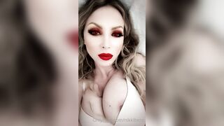 Alla Montchak -  Captivating Connection