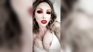 Alla Montchak -  Captivating Connection