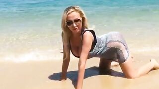 Alla Montchak -  Sultry Seduction in Velvet