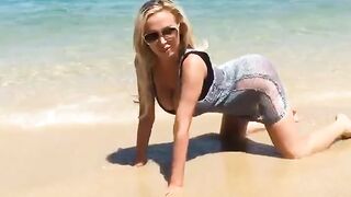 Alla Montchak -  Sultry Seduction in Velvet