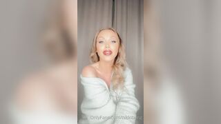 nikkibenz OnlyFans Leaks -  Mesmerizing Moments with Damania