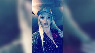 Nikki Benz Pornstar - Mesmerizing Moves in the Candlelight