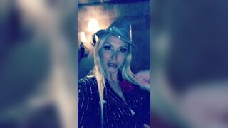 Nikki Benz Pornstar - Mesmerizing Moves in the Candlelight