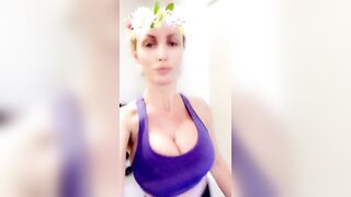 Nikki Benz Pornstar - Seduction in Silk A Sensual Affair