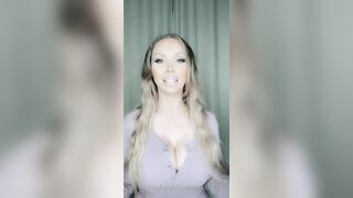 Pro Porn Star NikkiBenz - Sultry Surrender Unveiled