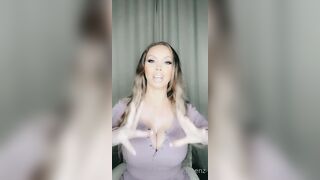 Pro Porn Star NikkiBenz - Sultry Surrender Unveiled