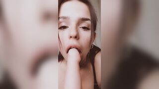 es.lain or yummy yum yum or yummy_yum-yum - Steamy Escapades