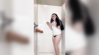 Gemma Wren gemmawren OnlyFans - Gemma Wrens Seductive Striptease