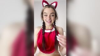 Alaska Clarke - Sensual Strip Tease Sensation