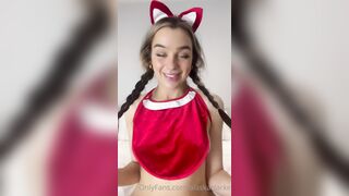 Alaska Clarke - Sensual Strip Tease Sensation