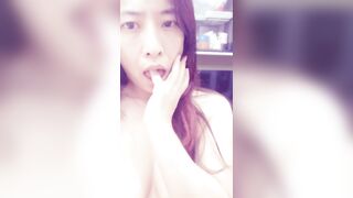 Super slutty long-haired asian MILF selfie 超淫長髮中女自拍 1