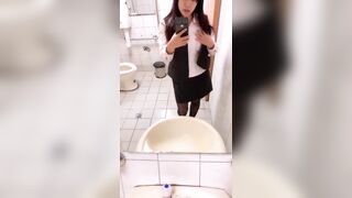 Super slutty long-haired asian MILF selfie 超淫長髮中女自拍 12