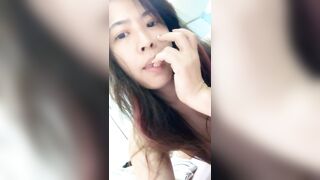 Super slutty long-haired asian MILF selfie 超淫長髮中女自拍 17