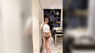 isurling Twitter Influencer Leaks 推特反差 -薛凱琪 流出 2