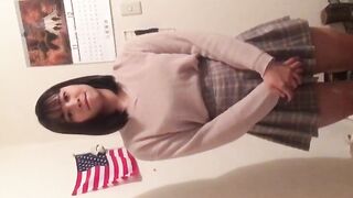 Bald Dude hooks up with curvy young college girl / 光頭漢約炮妙齡大波學生妹 7