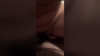 Bald Dude hooks up with curvy young college girl / 光頭漢約炮妙齡大波學生妹 9