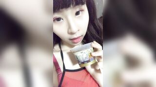 Petite girlfriend’s kinky roleplay with boyfriend gets leaked / 小女友跟男友大玩角色扮演 事後慘遭流出 19
