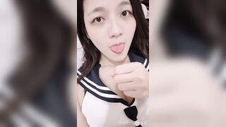 Super lewd high school uniform selfie nude / 高校生制服美少女自拍裸片流出，挑逗你的每一根神經 14
