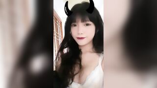 busty beauty, obsessed with selfies / 火辣爆乳美少女，沉迷自拍挑逗鏡頭，性感曲線讓人慾火焚身 6