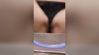 busty beauty, obsessed with selfies / 火辣爆乳美少女，沉迷自拍挑逗鏡頭，性感曲線讓人慾火焚身 7