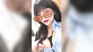 busty beauty, obsessed with selfies / 火辣爆乳美少女，沉迷自拍挑逗鏡頭，性感曲線讓人慾火焚身 12