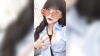 busty beauty, obsessed with selfies / 火辣爆乳美少女，沉迷自拍挑逗鏡頭，性感曲線讓人慾火焚身 12