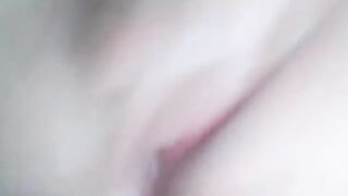 巨乳大乳暈台妹自慰玩逼 / Busty Taiwanese Babe with Massive Areolas Fingers Her Wet Pussy Solo 2